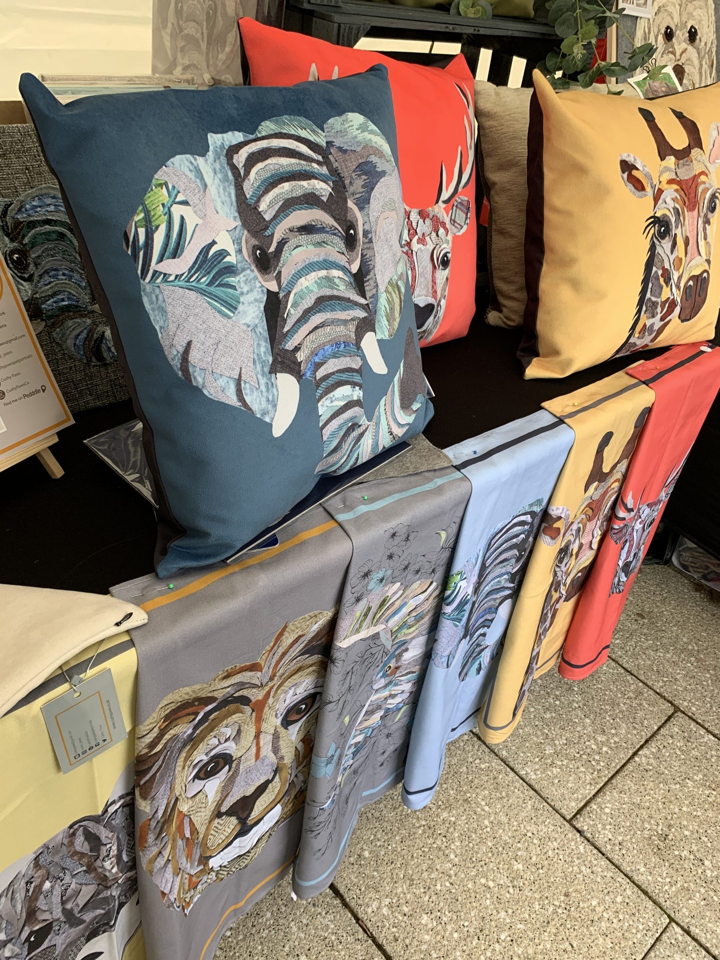 Tiger Cushion
