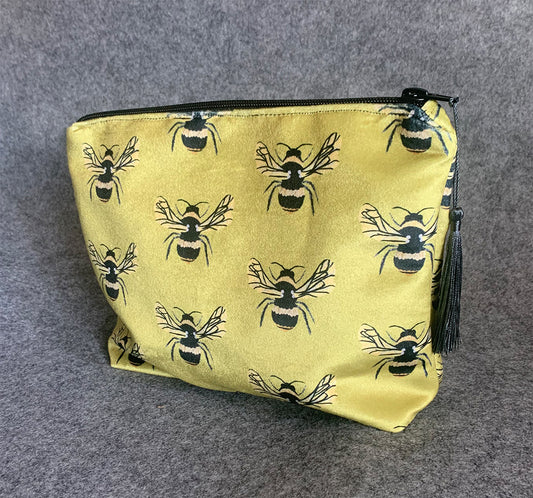 Bee Wash Bag
